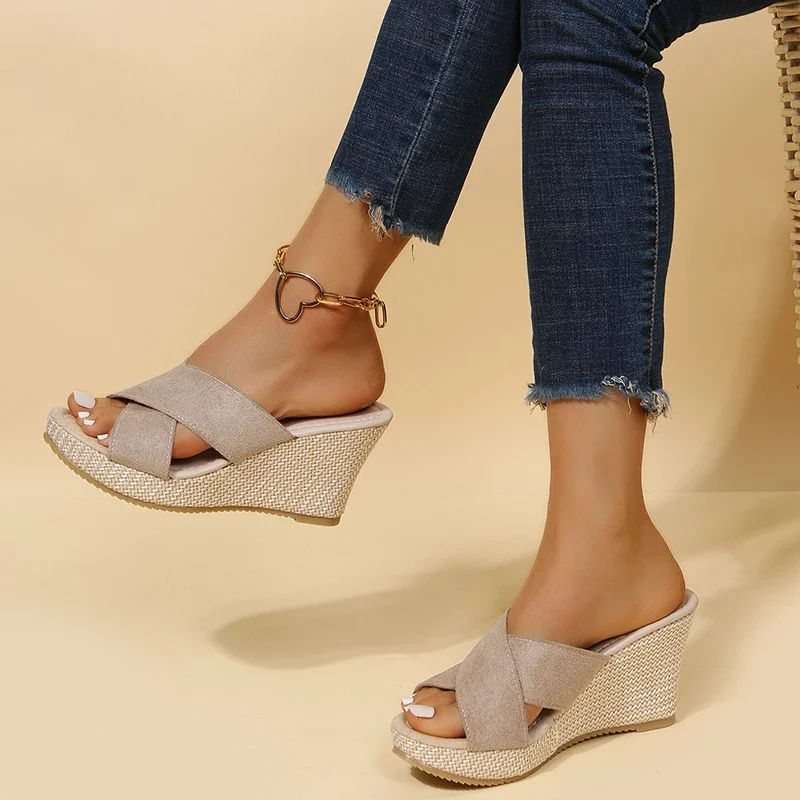 Nord Taschen | Orthopädische Damensandalen Design