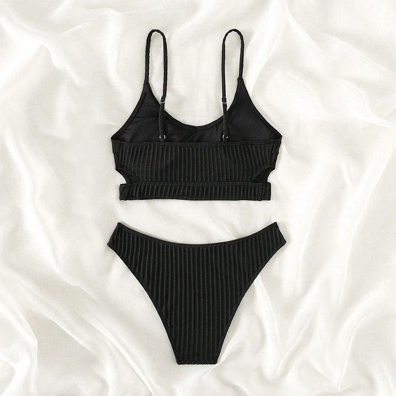 Damen Bikinitop mit sportlichem Schnitt und verstellbaren Trägern