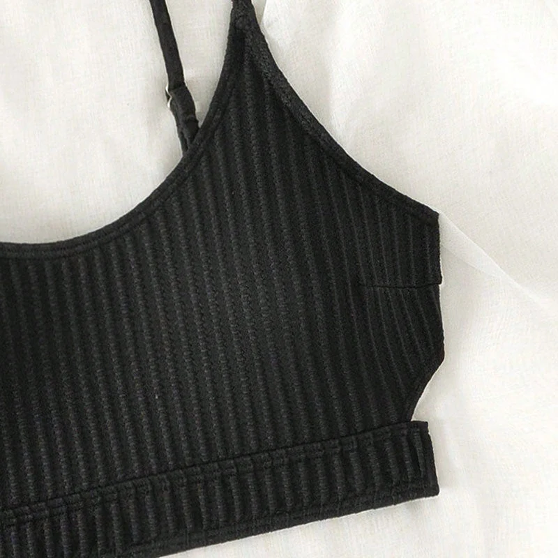 Damen Bikinitop mit sportlichem Schnitt und verstellbaren Trägern