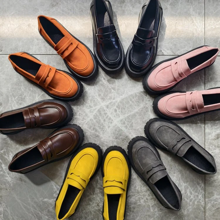 Damen Mokassins mit rutschfester Profilsohle und modischem Wildlederlook Nord Taschen