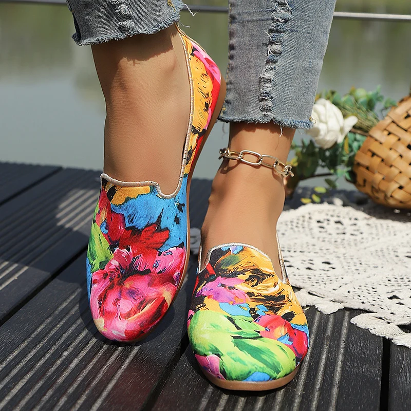 Damen Slip-On Mokassins mit buntem Pflanzenmuster Nord Taschen