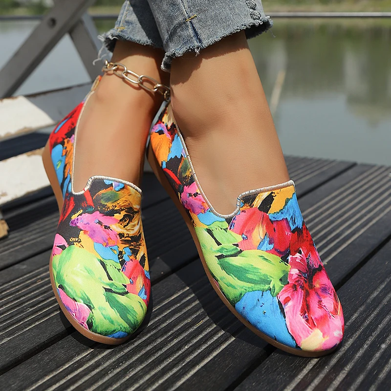Damen Slip-On Mokassins mit buntem Pflanzenmuster Nord Taschen