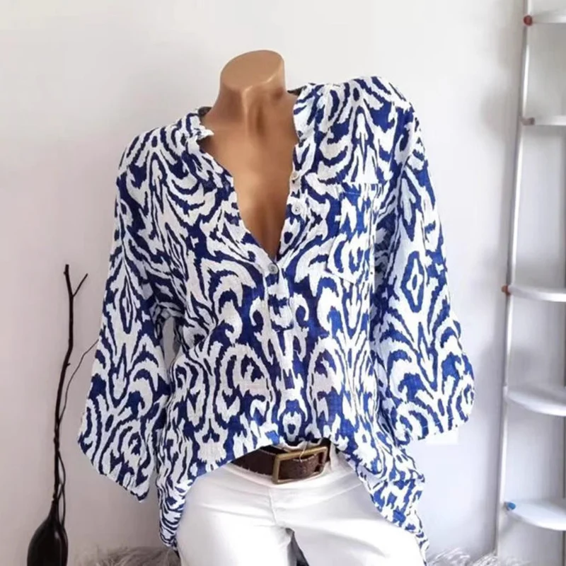 Damen nan locker geschnittene Tunika-Bluse mit Ikat‑Muster, V‑Ausschnitt und Dreiviertelärmeln Nord Taschen