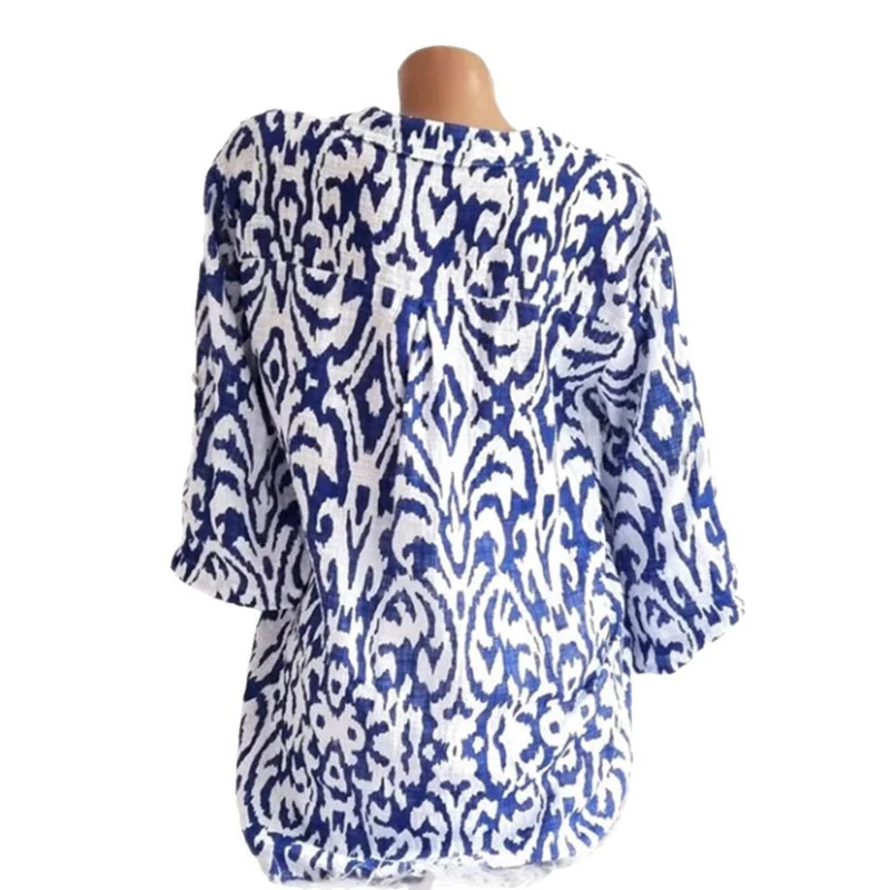 Damen nan locker geschnittene Tunika-Bluse mit Ikat‑Muster, V‑Ausschnitt und Dreiviertelärmeln Nord Taschen