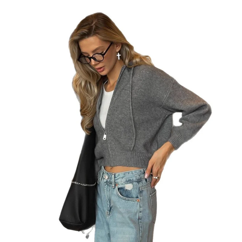 Damen lässiger Zip-Hoodie mit weichem Strick und lässiger Passform Nord Taschen