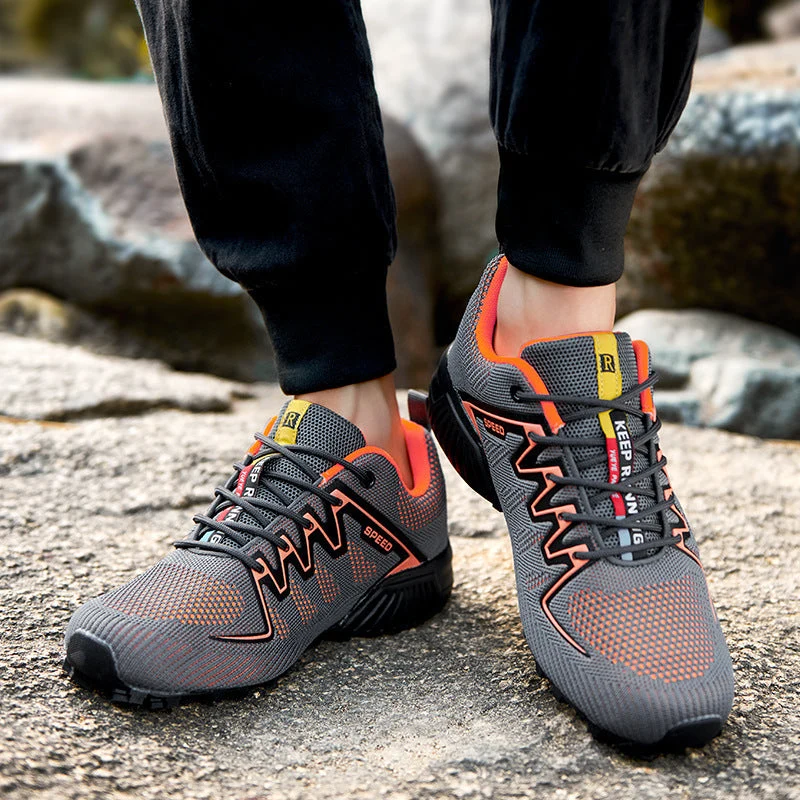 Damen Sportliche Trail-Laufschuhe mit atmungsaktiver Oberflächenstruktur und rutschfester Sohle