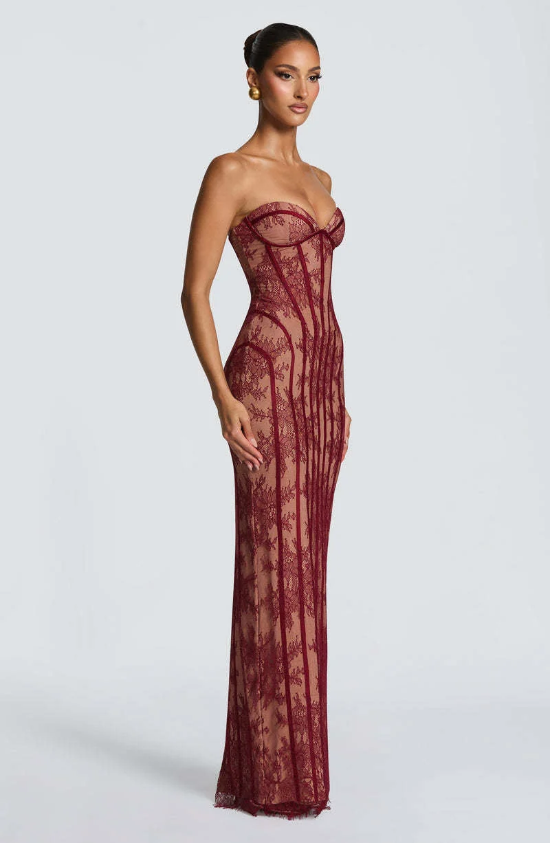 Damen Abendkleid mit raffinierten Spitzen-Details Nord Taschen