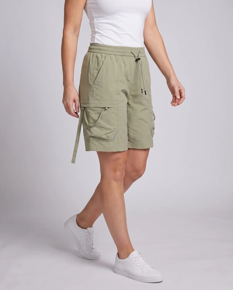 Damen Cargo-Shorts mit praktischen Seitentaschen