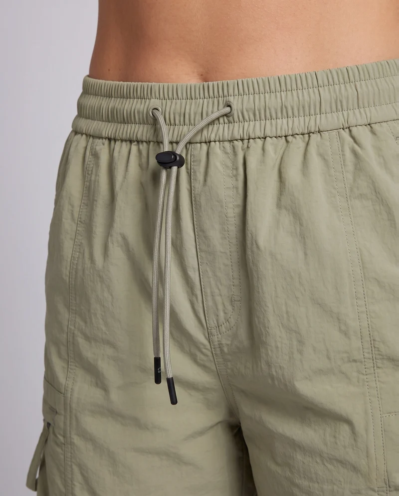 Damen Cargo-Shorts mit praktischen Seitentaschen