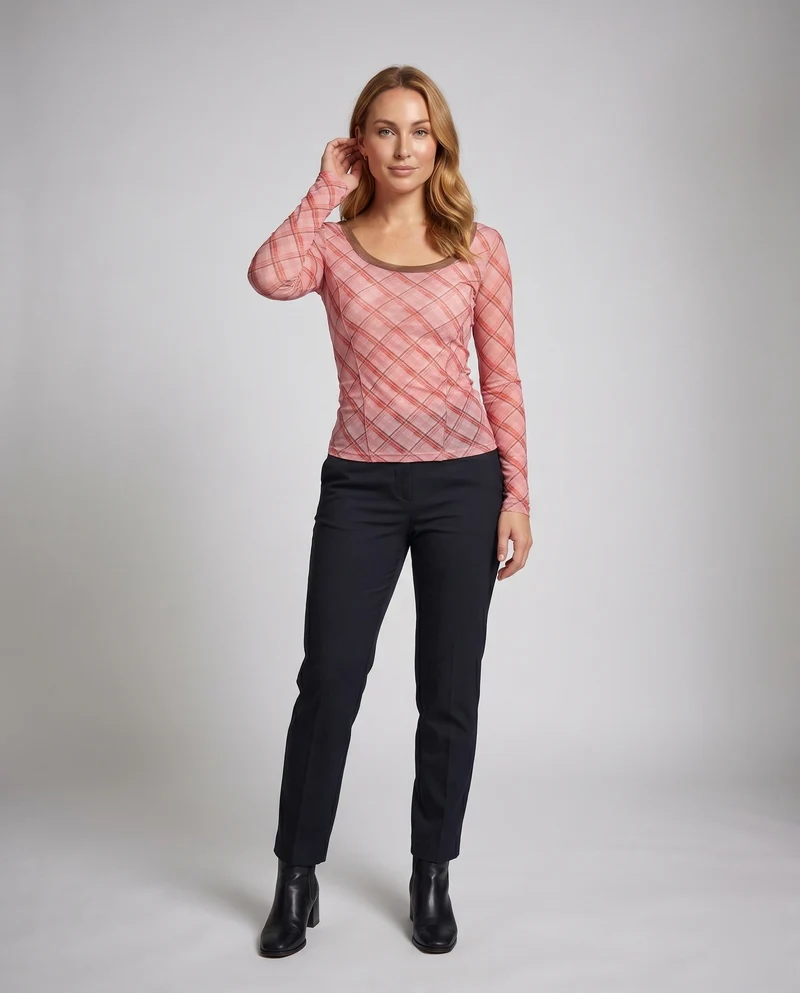 Damen nan tailliertes transparentes Langarmshirt mit Karomuster und U-Boot-Ausschnitt