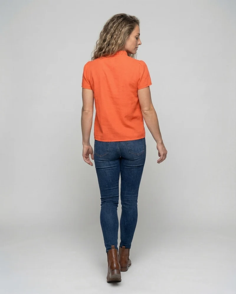 Damen leichte Baumwoll-Mix-Rüschentunika.
