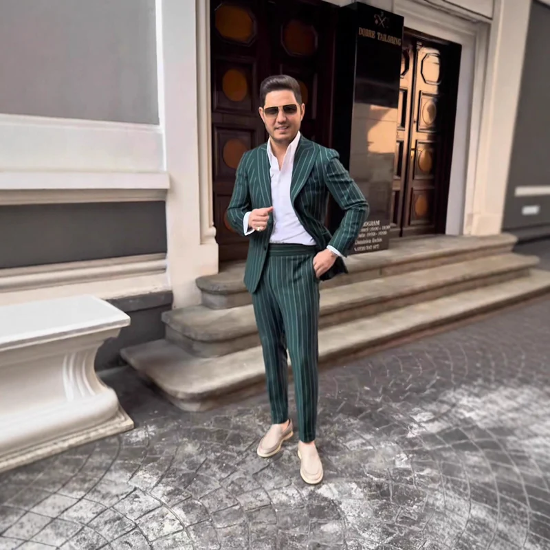 Herren elegante Anzug mit doppelter Knopfreihe und modischen Streifen Nord Taschen