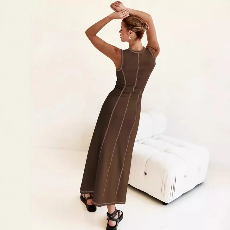 Damen Elegantes Maxikleid mit subtilen Nähdetails