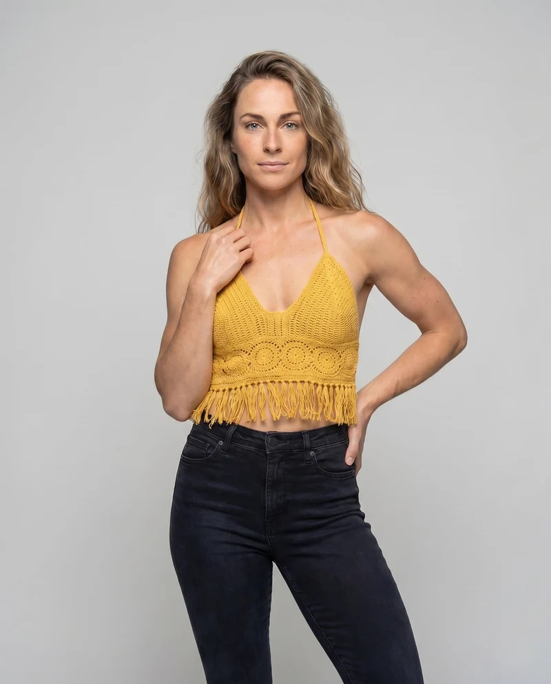 Damen gehäkeltes Bikini-Oberteil mit fransigen Details und verstellbaren Trägern