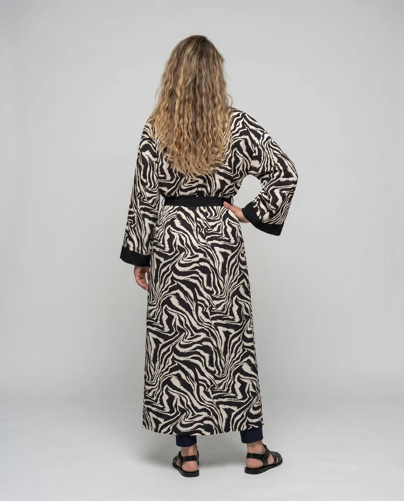 Damen langen Strandkimono mit auffälligem ZNord Taschenra-Design
