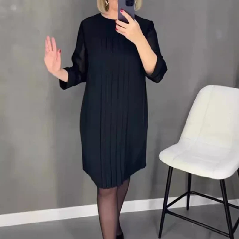Damen Plissee Abendkleid mit transparenten Ärmeln und elegantem Schnitt