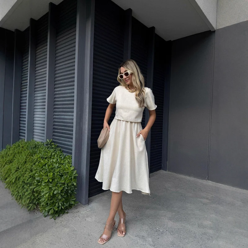 Damen Midi-Kleid mit weitem Schnitt und praktischen Taschen Nord Taschen